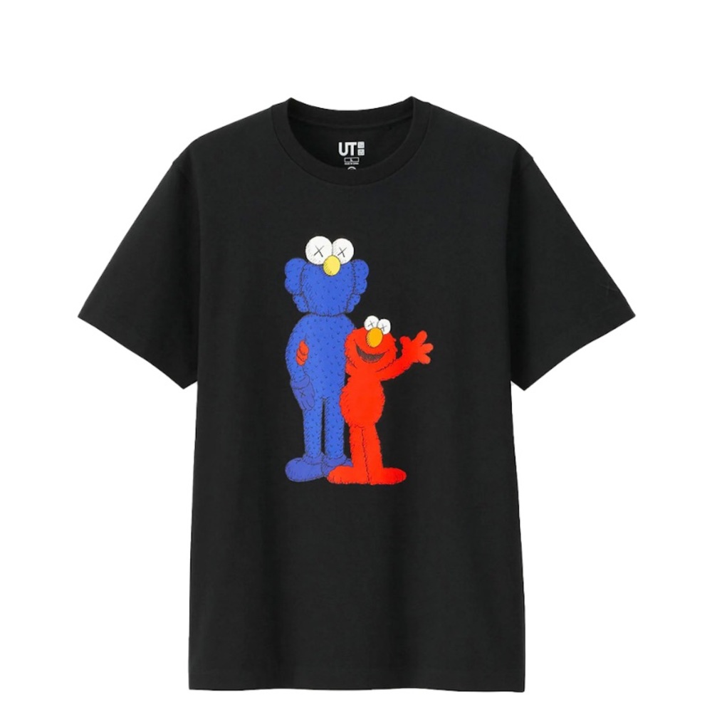 UNIQLO X KAWS t shirt